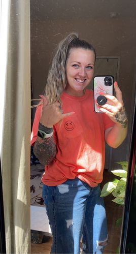 Customer photo review of Salty Savage™ Smile Pocket Tee | Palm Tree Edition | Bright Coral