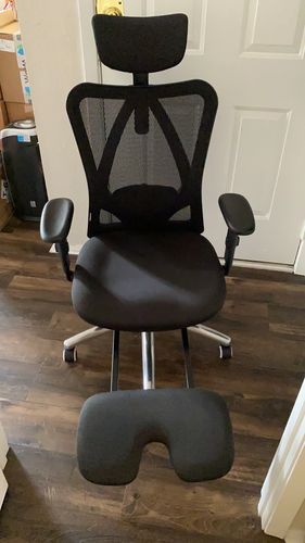 Customer photo review of SIHOO M18 Ergonomics Office Chair, Adjustable Headrests, Lumbar Support, Adjustable Arm Rest, Mesh Backrest Mesh Chair in Black and Grey