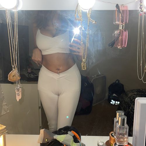 Customer photo review of Crossover Hem Cinched Front Bra - White