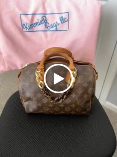 Customer video review of Preloved Louis Vuitton Speedy 25 Monogram Bag VI0922 030322