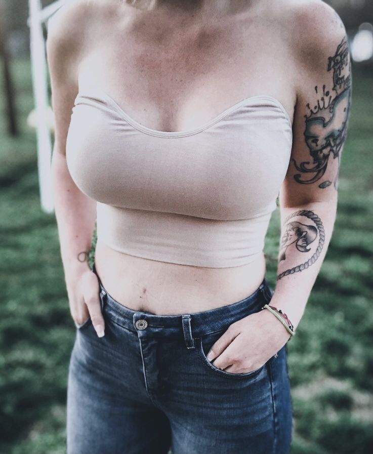 Customer photo review of SOFT STRAPLESS BRA TOP