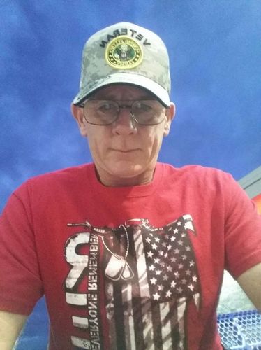 Customer photo review of U.S. ARMY hat Military VETERAN ARMY Official Licensed Flag Baseball cap-ACU camo