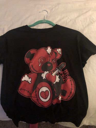 Customer photo review of Jordan 4 Red Thunder DopeSkill T-shirt - Broken Heart Bear Graphic