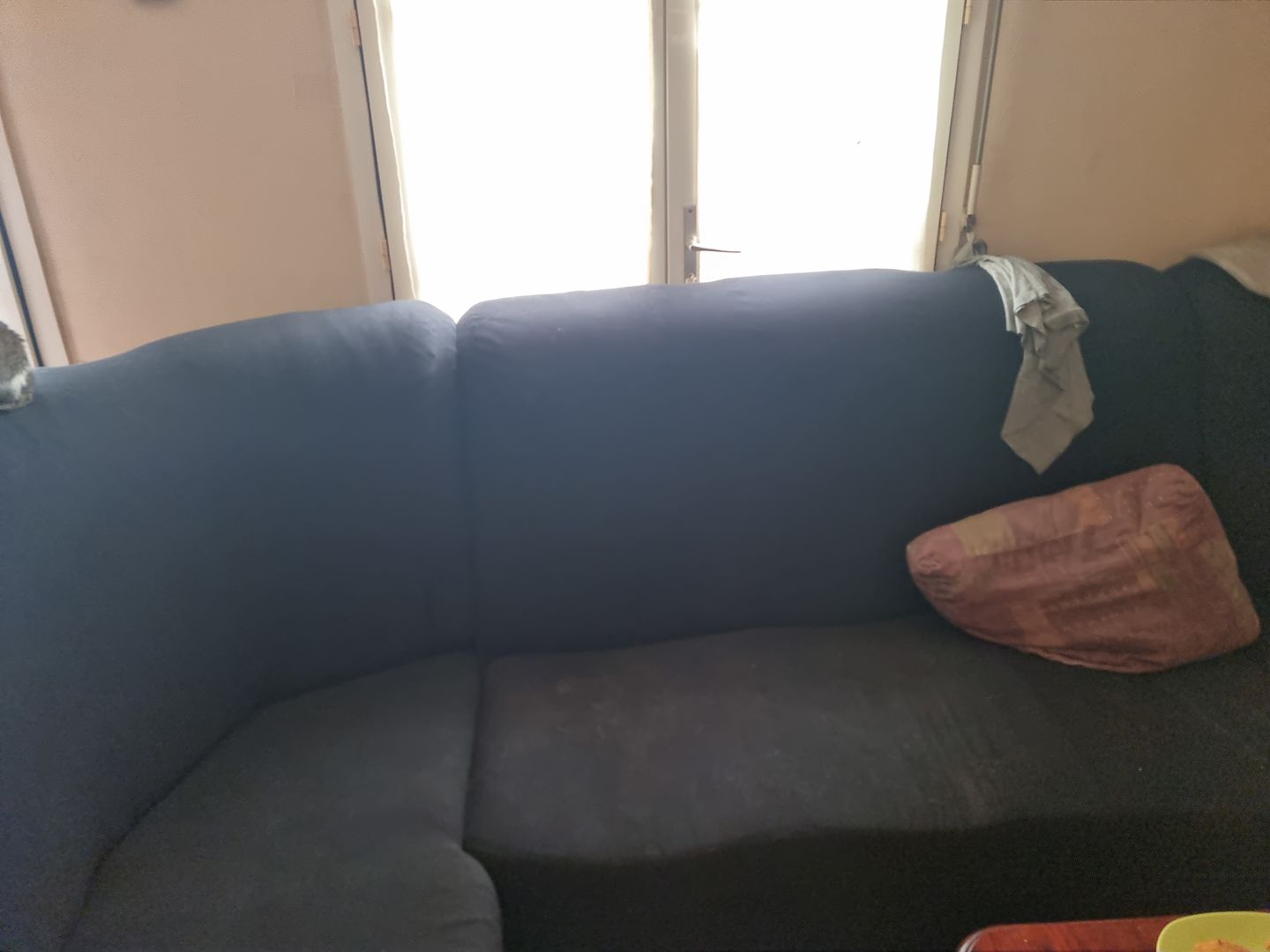 Customer photo review of Noir - Housses Extensibles de Fauteuil et Canapé