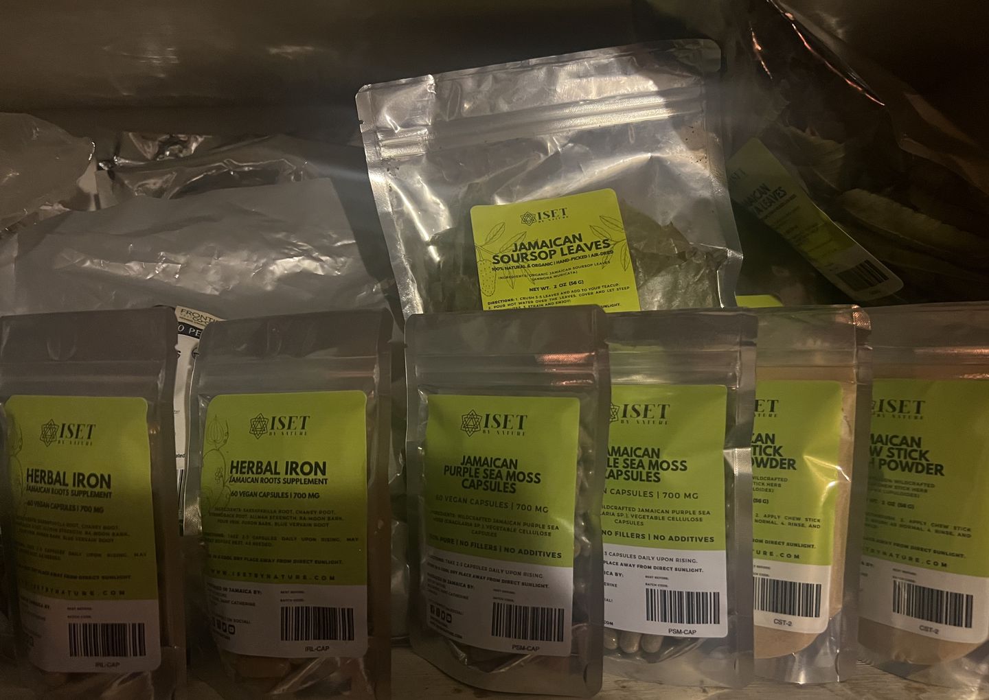 Customer photo review of Iron Lion | Jamaican Roots Supplement with Sarsaparilla, Chaney Root (Cocolmeca), Strongback, Allman Strength