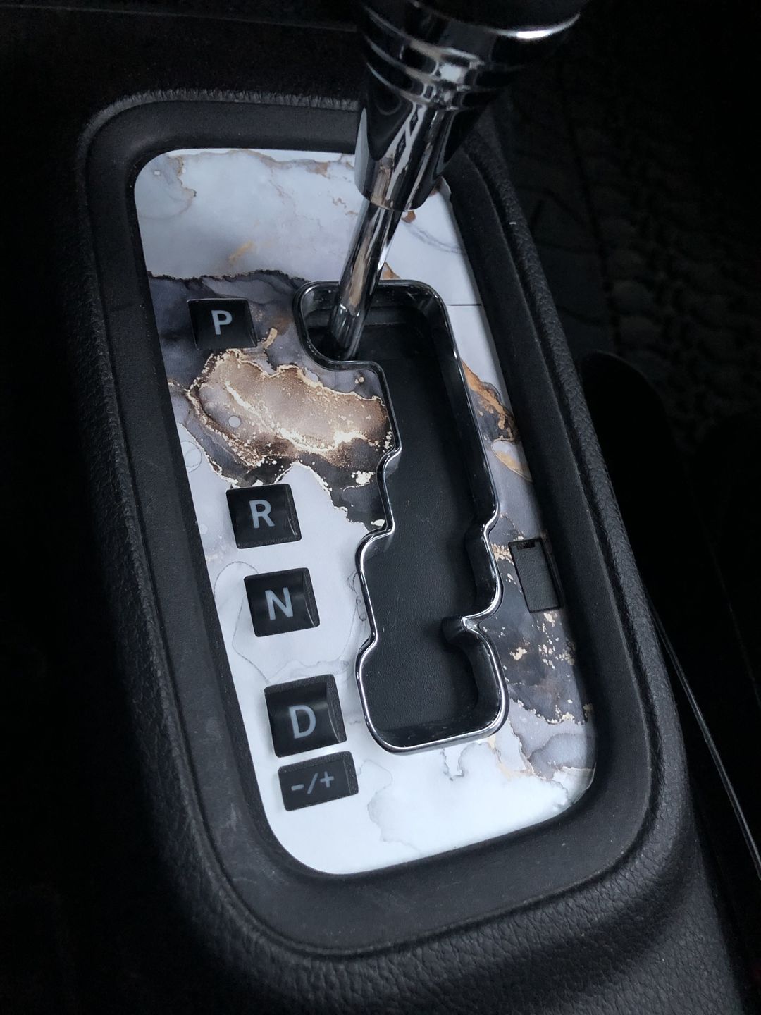 Customer photo review of Marble Print Steering Wheel Decal for Jeep vehicles