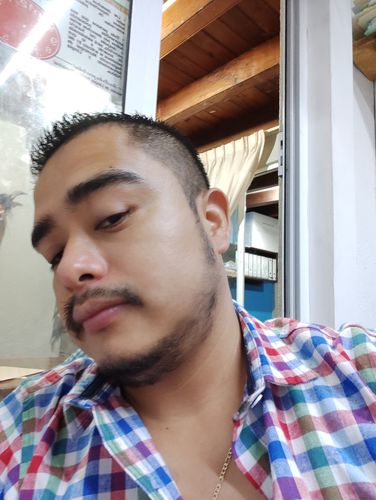 Customer photo review of Bálsamo para Crecimiento de Barba y Bigote Extra Fuerte Minoxidil 15% 100 ml