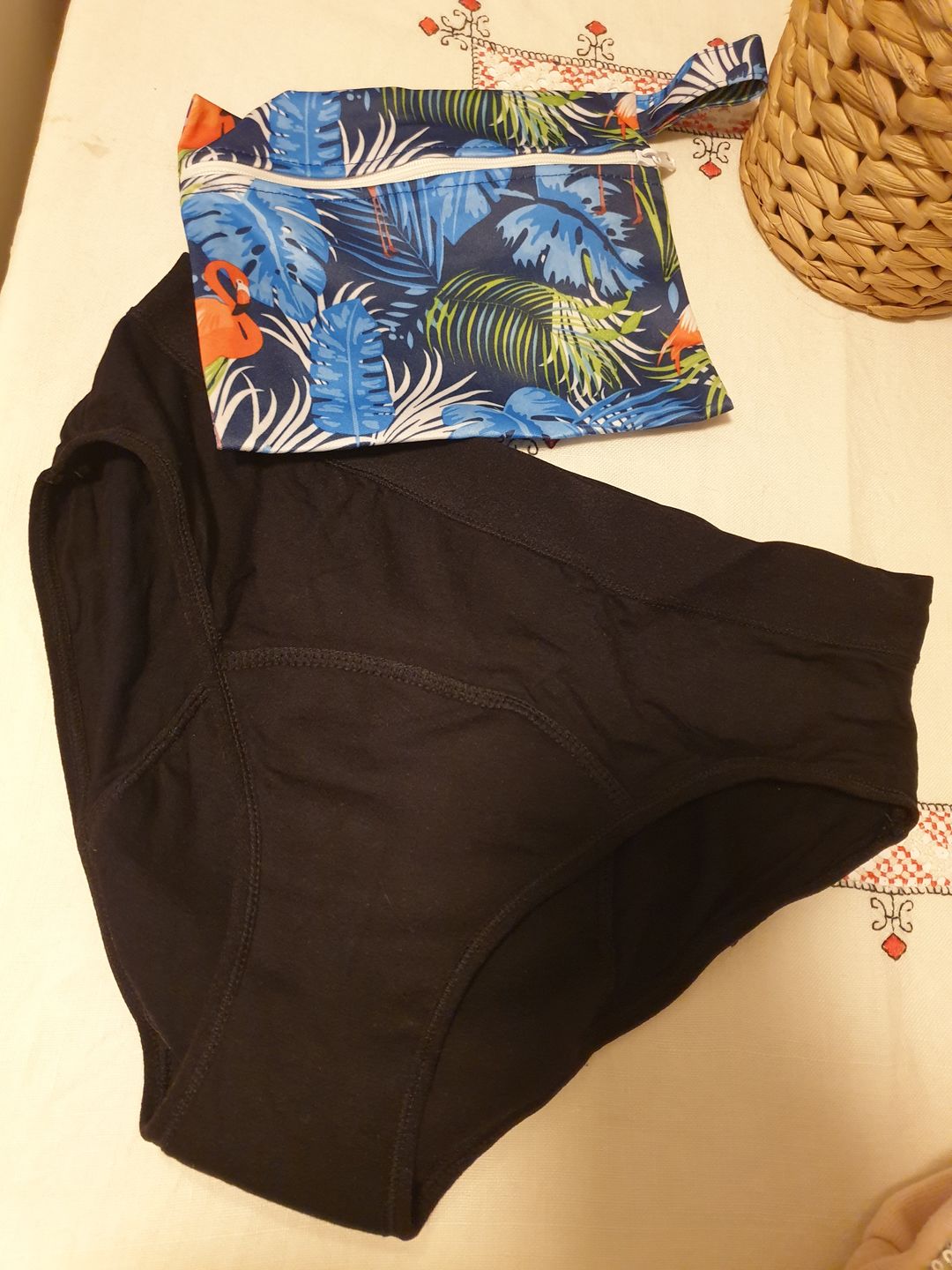 Customer photo review of Culotte Menstruelle Ados Léa
