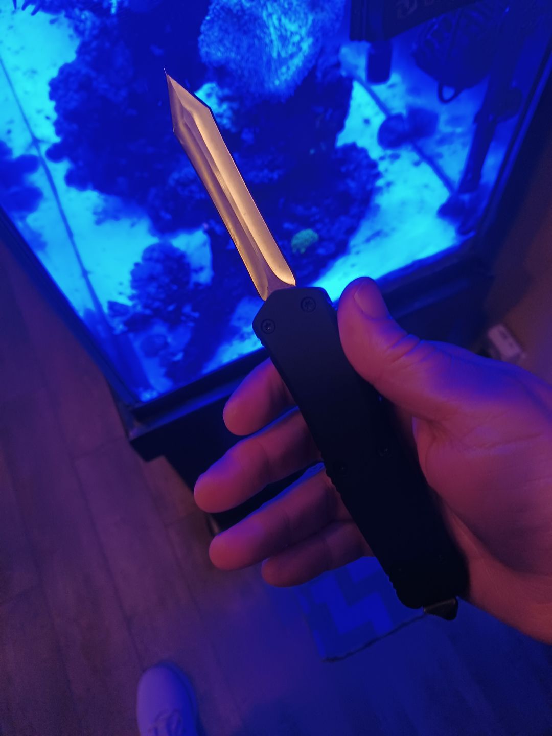 Customer photo review of Black Ghost D/A OTF - Spartan Blade