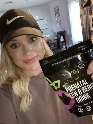 Customer photo review of Best Greens Powder for Pregnancy