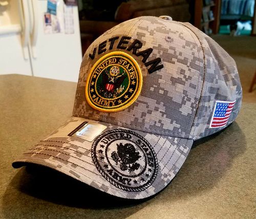 Customer photo review of U.S. ARMY hat Military VETERAN ARMY Official Licensed Flag Baseball cap-ACU camo