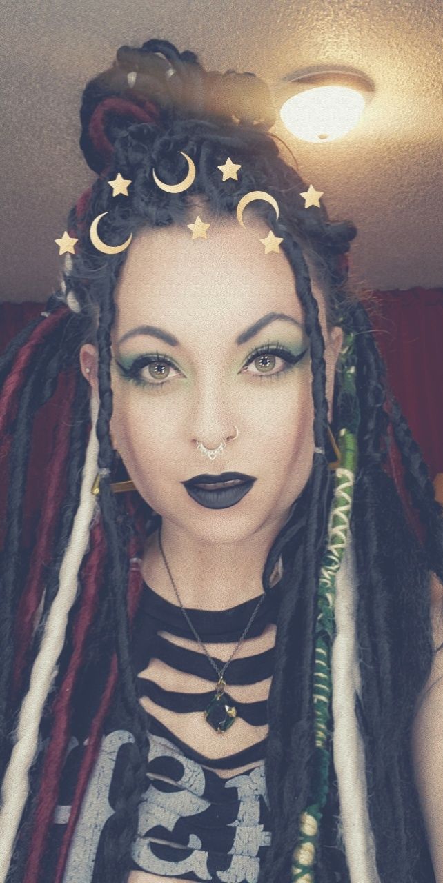 Customer photo review of Jet Black  - (1 pack of 5 Dreads)