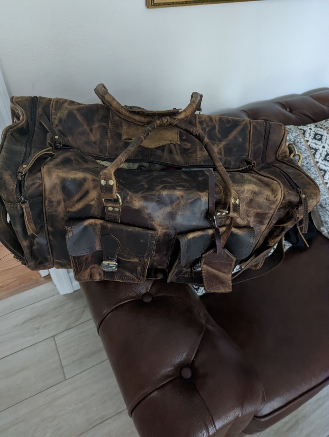 Customer photo review of Large Hunter Buffalo Leather Duffel Bag