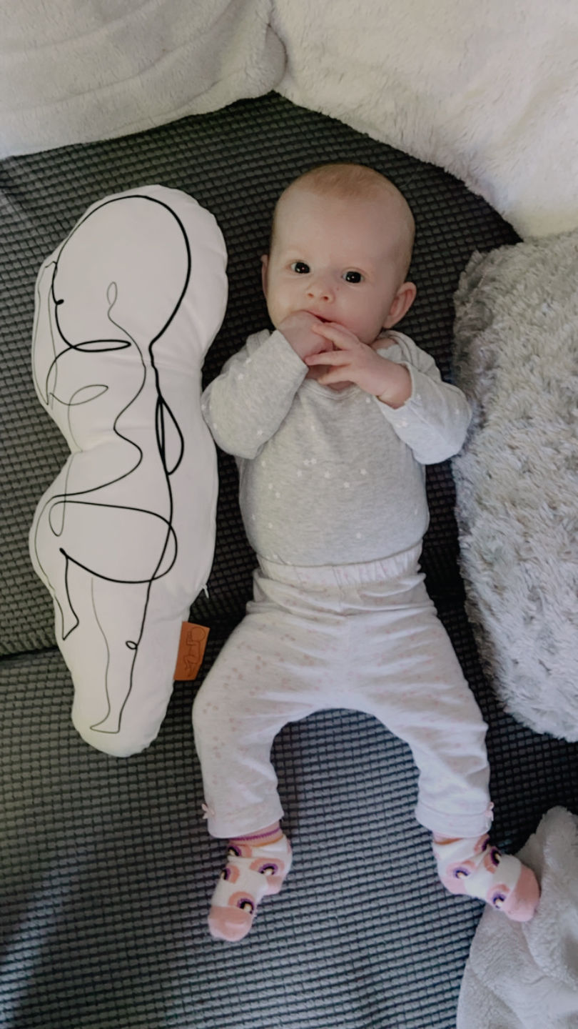 Customer photo review of Birth Pillow Line One