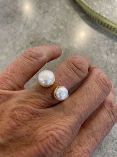 Customer photo review of DOUBLE PEARL RING - GOLD