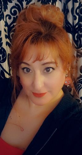 Customer photo review of JuvaBun Messy Bun