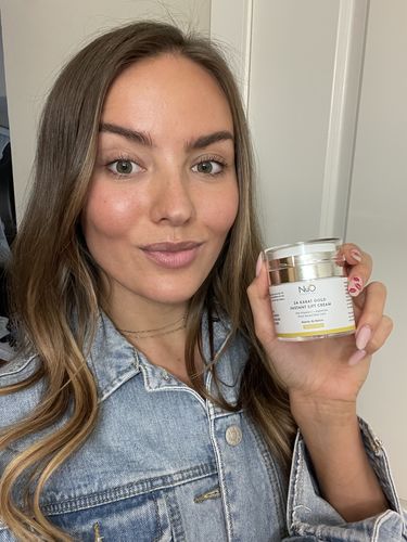 Customer photo review of 24K Gold Cream Instant Lift Cream