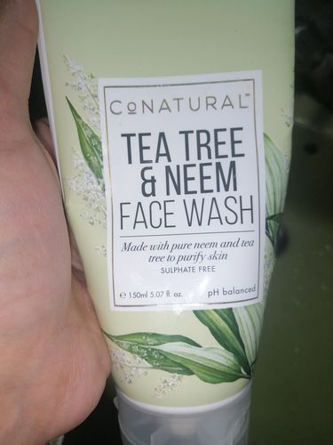 Customer photo review of Tea Tree & Neem Face Wash