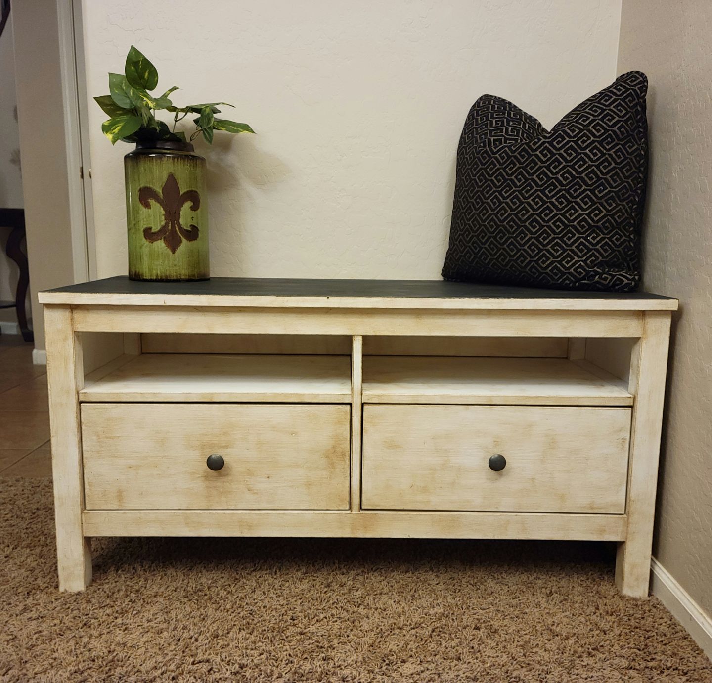 Customer photo review of Manorborne - One Step Paint
