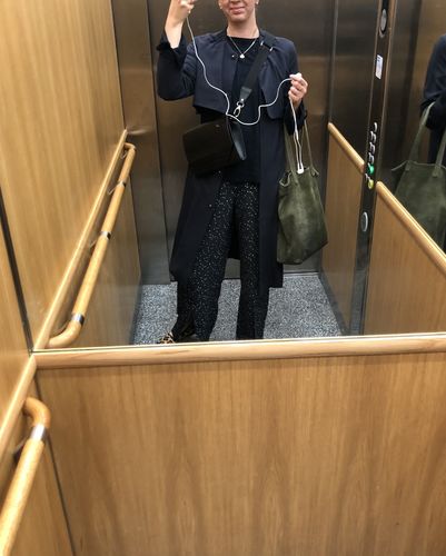 Customer photo review of Kahlo Maxi wallet | Black