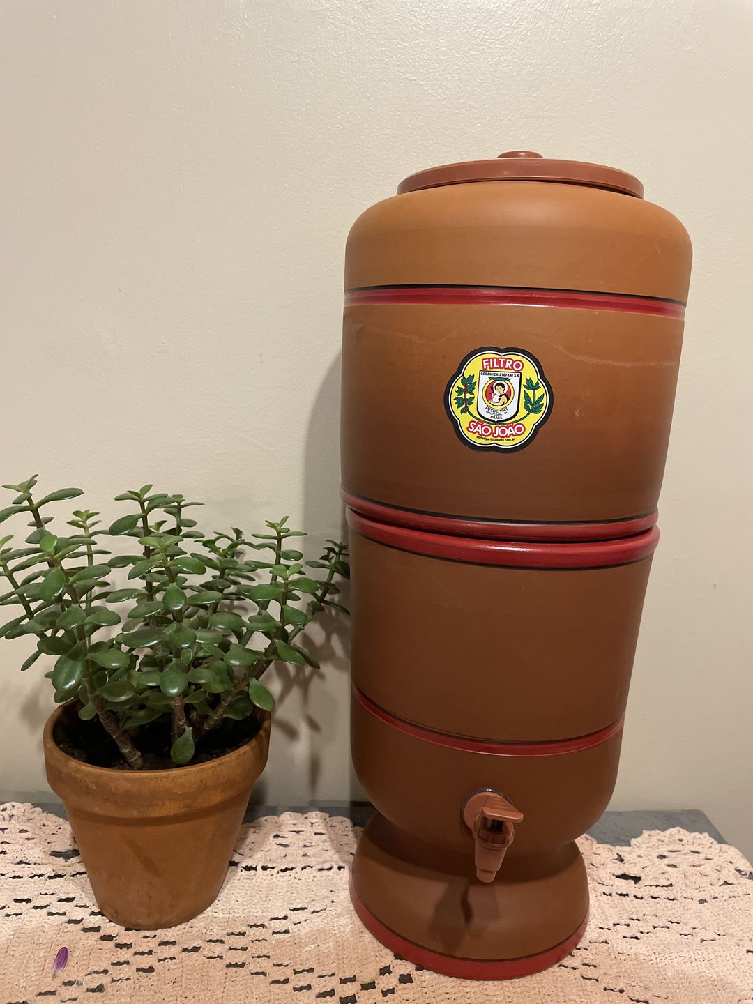Customer photo review of Brazilian Clay Water Purifying Filter Traditional Ceramic Sao Joao Stéfani 6L