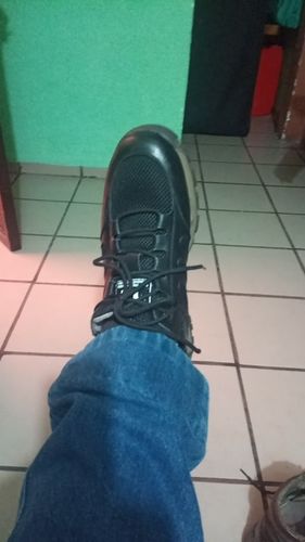 Customer photo review of Chaussures de randonnée pour hommes