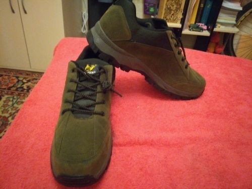 Customer photo review of Chaussures de marche pour homme Juma