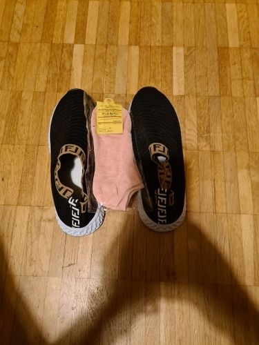 Customer photo review of Chaussures de marche pour femmes antidérapantes légères