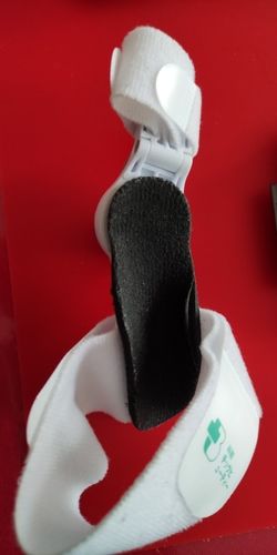 Customer photo review of Attelles orthopédiques, correcteur d'oignon