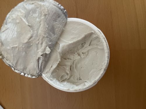 Customer photo review of Porenverfeinernde und reinigende Gesichtsmaske 100ml