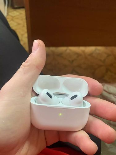 Customer photo review of AirPros Pods