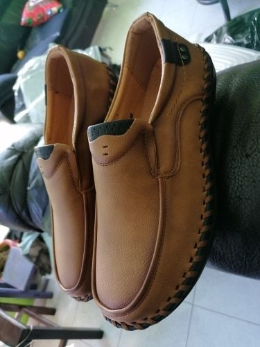 Customer photo review of Mocassins en cuir confortables pour hommes