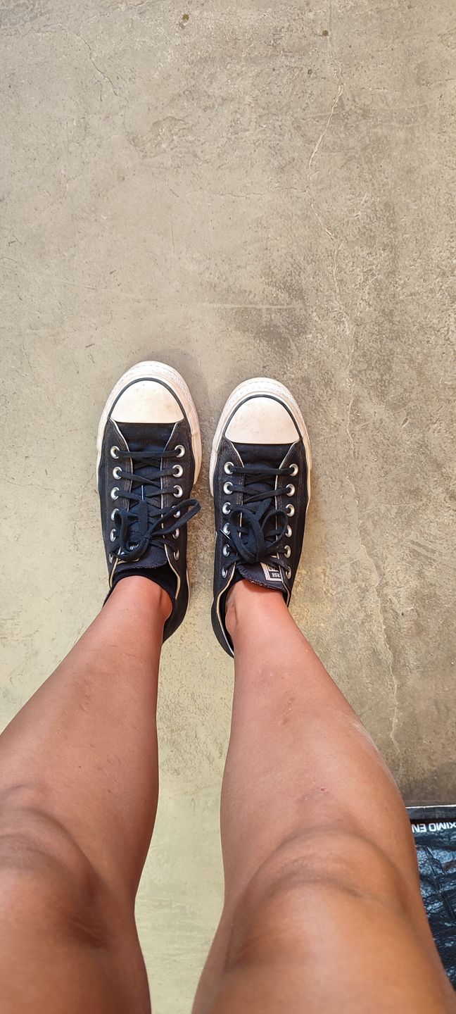 Customer photo review of Zapatilla Converse Chuck Taylor Plataforma Mujer Negro