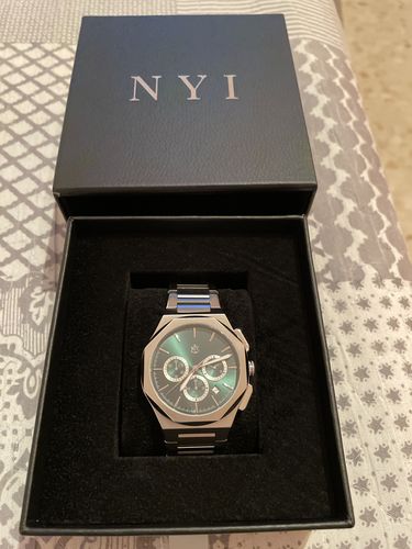 Customer photo review of Amos 2.0