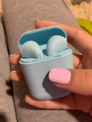 Customer photo review of AirPros Pods