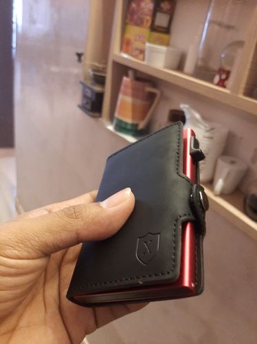 Customer photo review of Black & Red