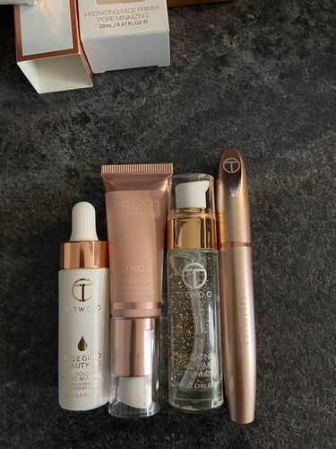 Customer photo review of O.TWO.O 24K ROSE GOLD ELIXIR