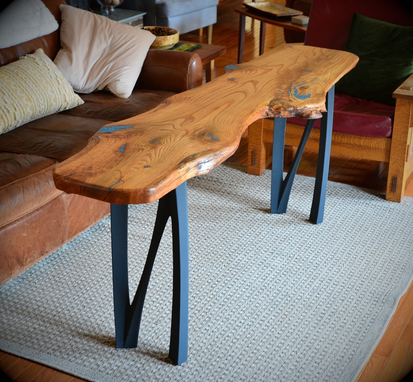 Customer photo review of Console Table Legs - 210 Norah - 28" - Set of 2 pcs
