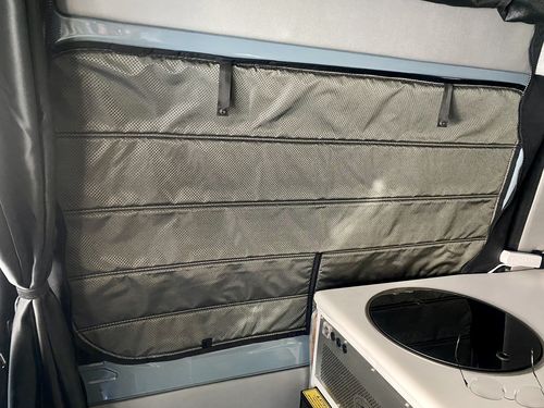 Customer photo review of Sprinter Storyteller Slider Door Shade