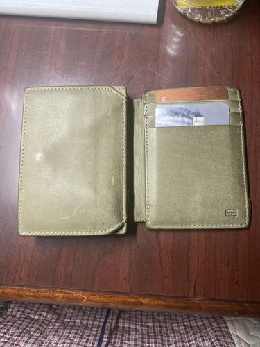 Customer photo review of Magistrale Magic Coin Wallet Vintage