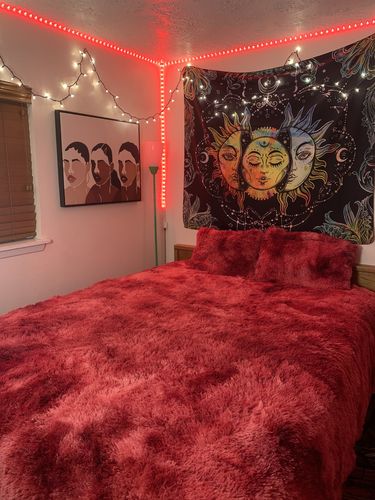 Customer photo review of Pluffy™ Tie-Dyed Bed Set
