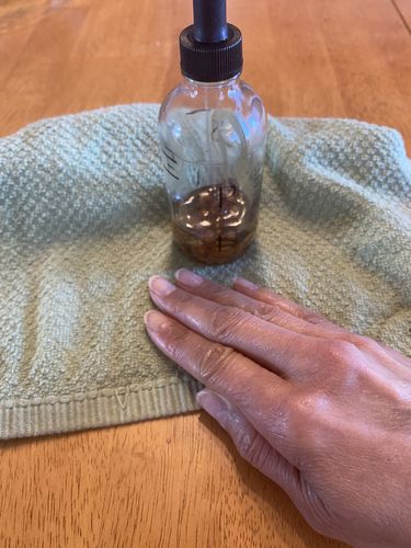 Customer photo review of Herlistic Neroli Herbal Infused Oil