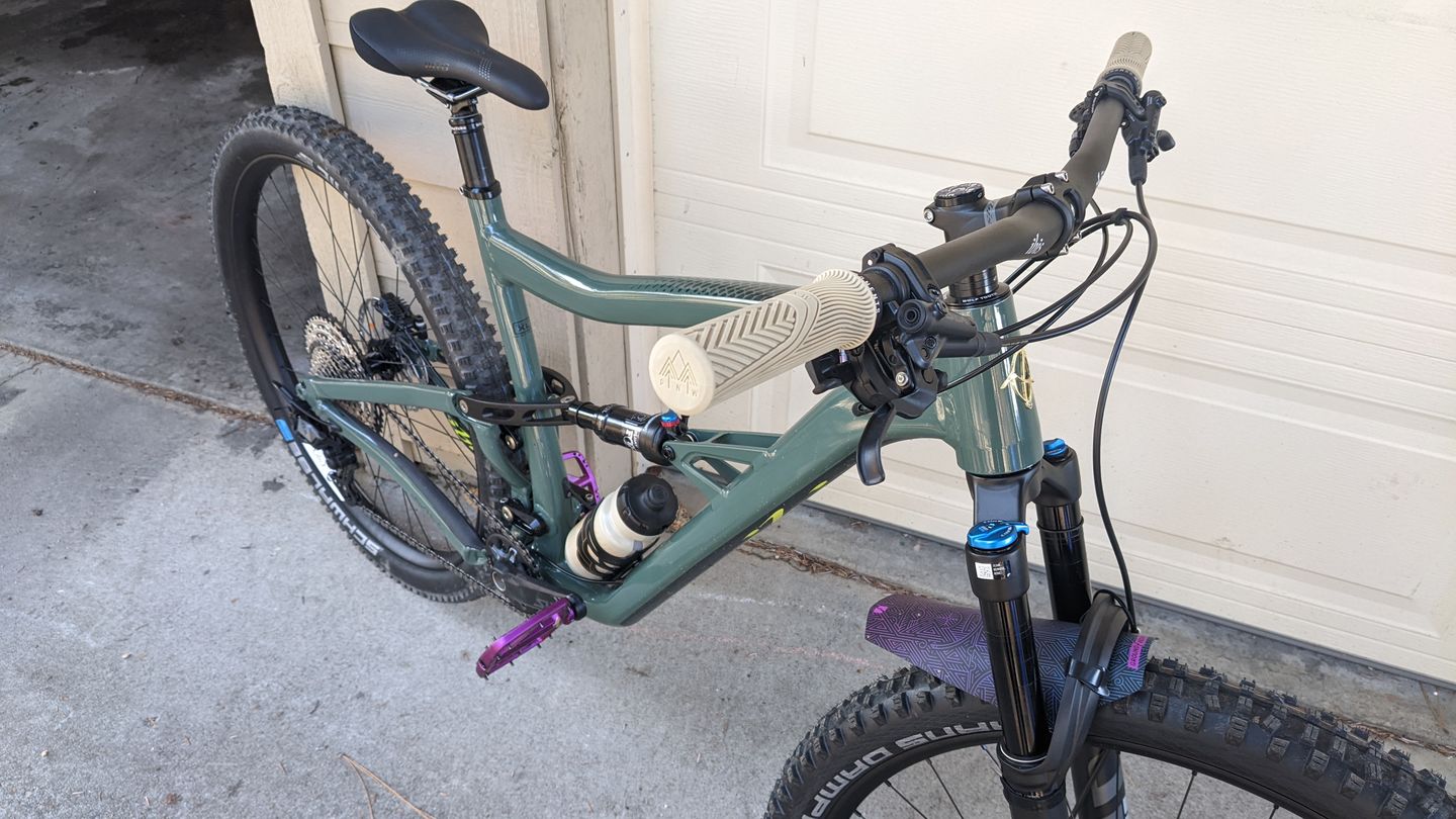 Customer photo review of Maze Runner Fender