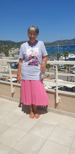 Customer photo review of SURICATE
