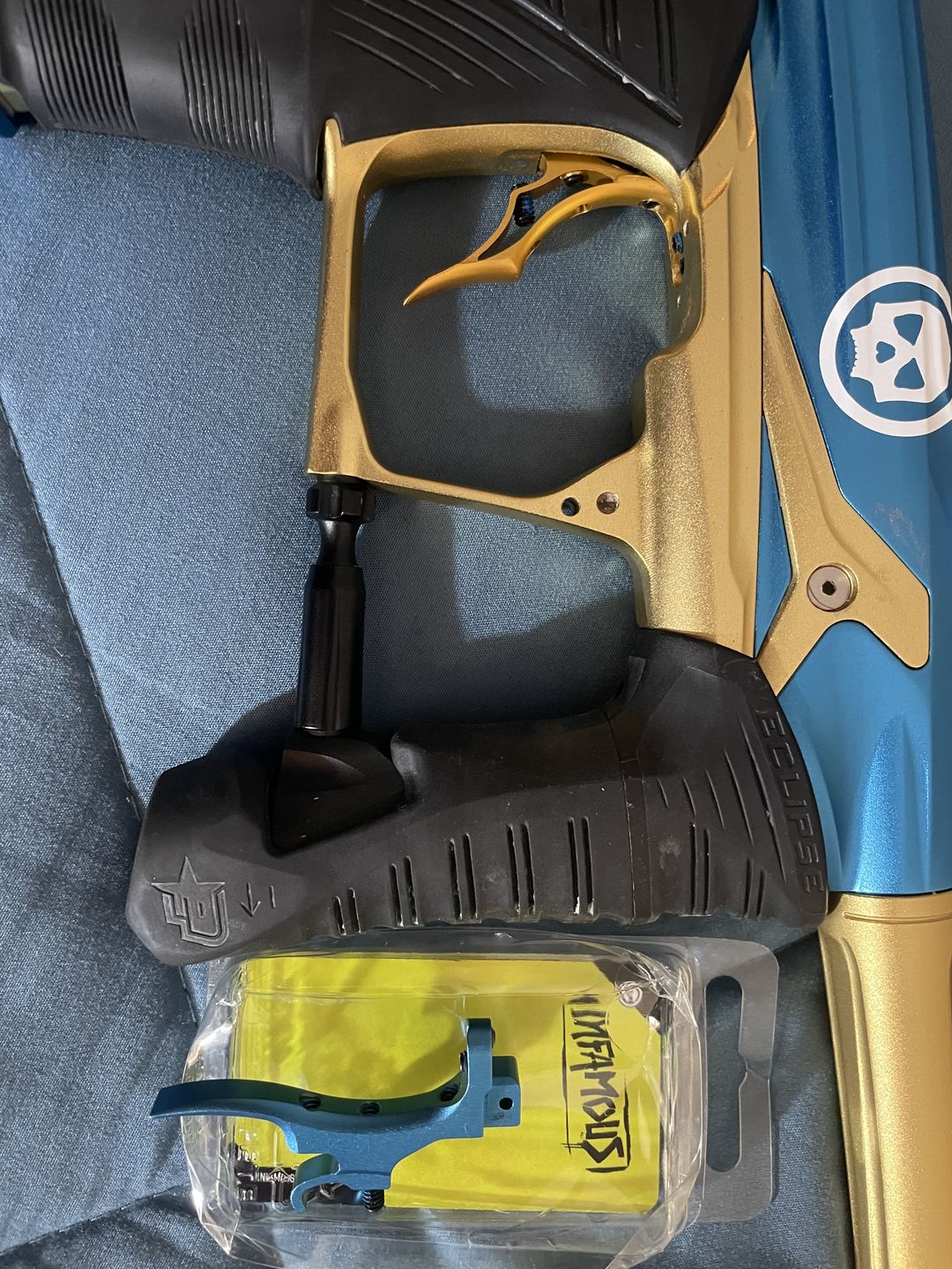 Customer photo review of Infamous Deuce 1R DNA Trigger fits: Geo 4, 170R, 160R,  CS1, CS1.5 CSR, CSPro