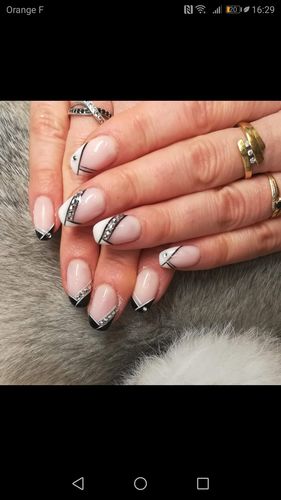 Customer photo review of Gel polish Rubber base coat almost naked 10ml