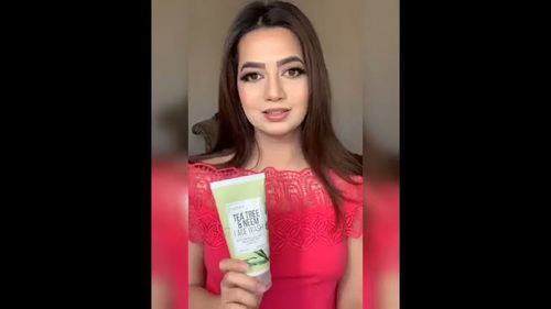Customer photo review of Tea Tree & Neem Face Wash