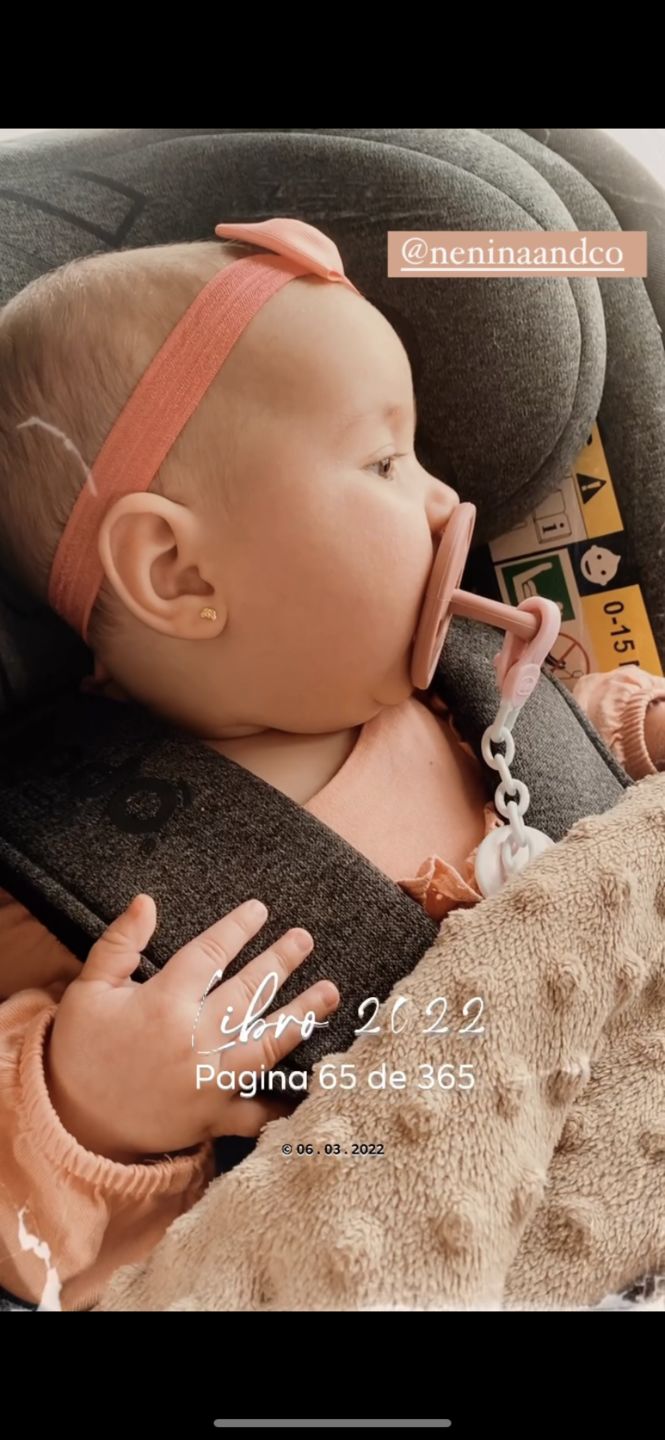 Customer photo review of Chupete Rosa Nenina & Co