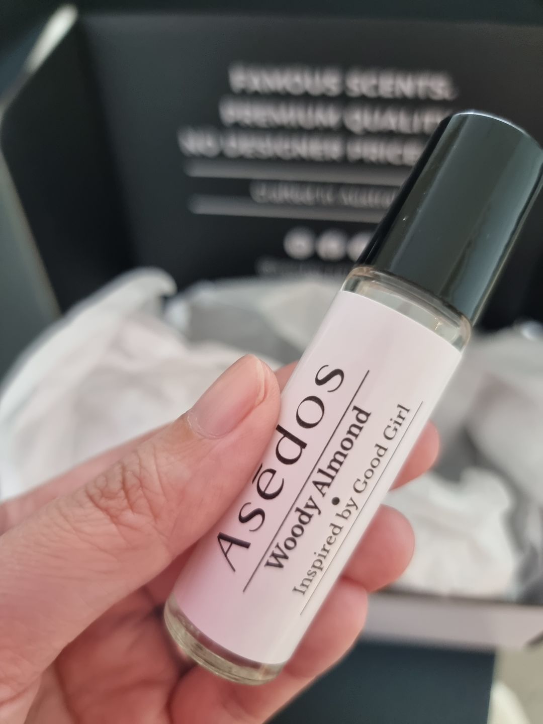 Customer photo review of WOODY ALMOND PERFUME OIL