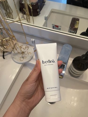 Customer photo review of bedrō Whitening